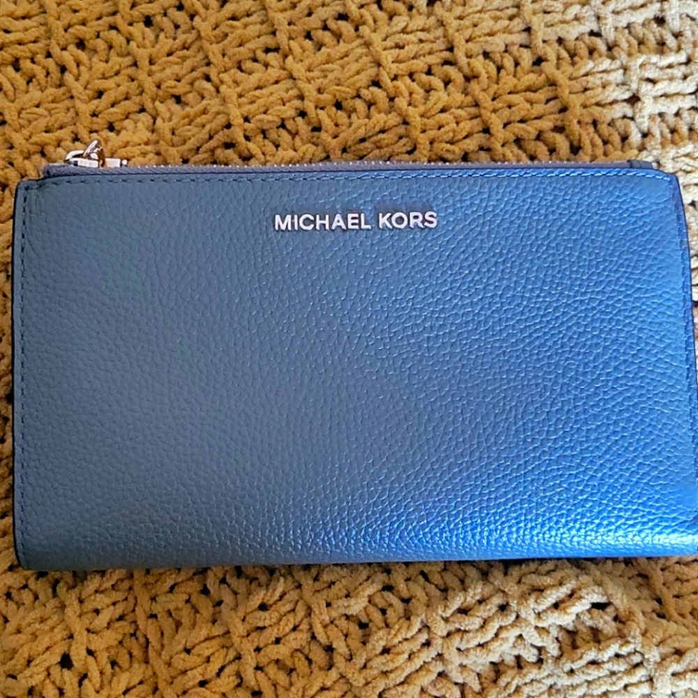 Michael kors Wallets